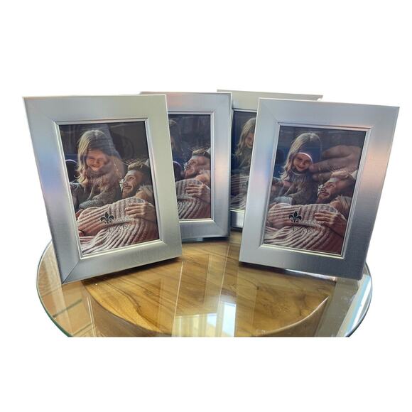Lawrence Frames Bundle Set Of 4 Suffolk Silver 4x6 Photo Frame Home Decor New - Picture 1 of 11